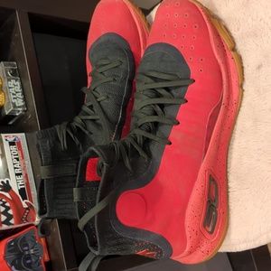 Under Armour UA Curry 4 Mens Basketball Shoes Red Black Gum Mens Size 11